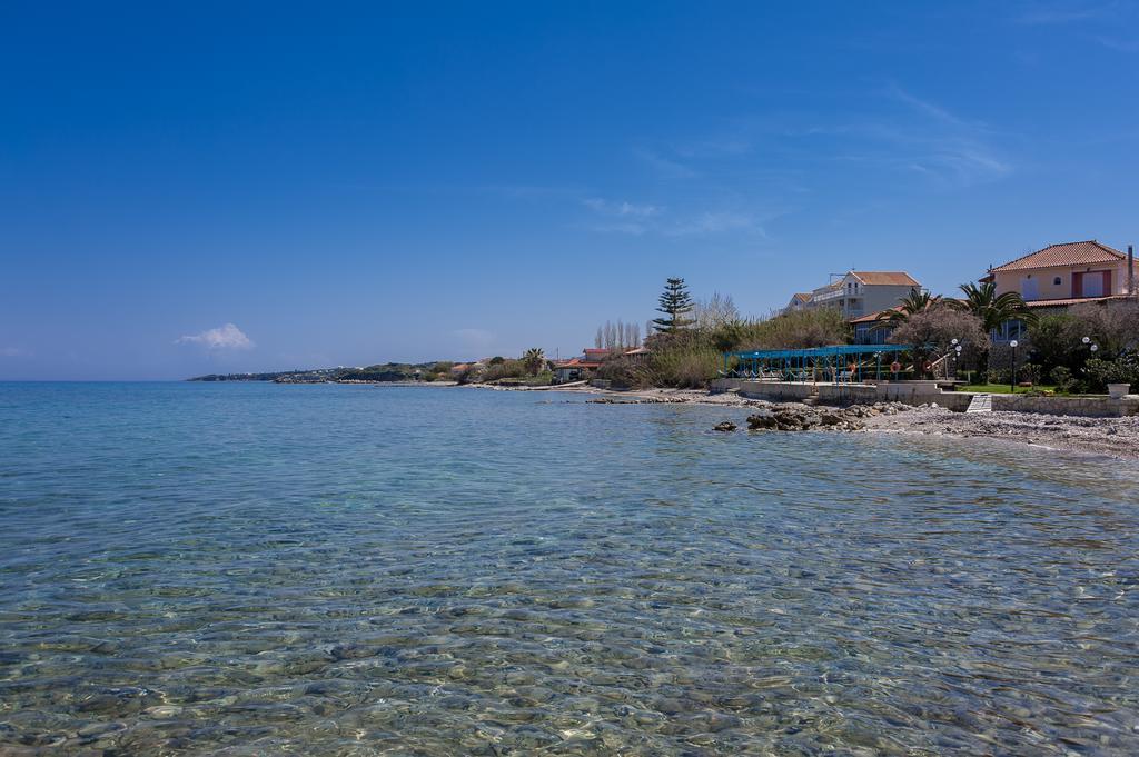 Villa Yakinthi Amoudi Exterior foto